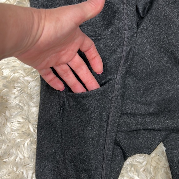 T By Talbots leggings - Picture 4 of 4